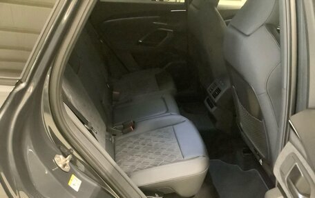 Audi Q5, 2025 год, 11 459 856 рублей, 15 фотография