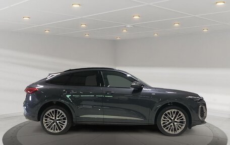 Audi Q5, 2025 год, 11 459 856 рублей, 12 фотография