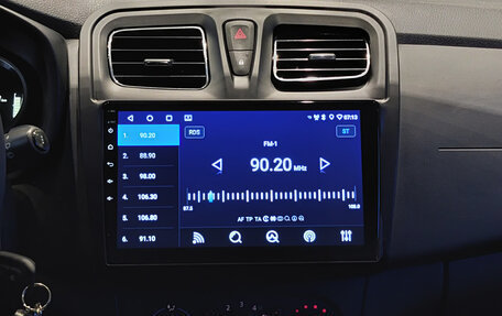 Renault Sandero II рестайлинг, 2019 год, 1 266 000 рублей, 19 фотография