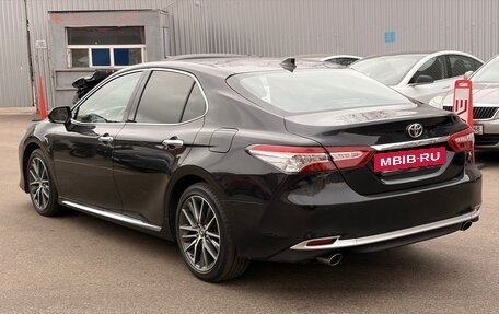 Toyota Camry, 2023 год, 3 400 000 рублей, 8 фотография