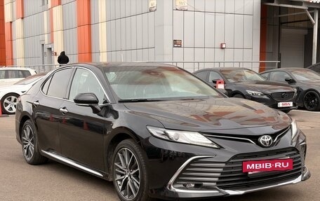 Toyota Camry, 2023 год, 3 400 000 рублей, 4 фотография