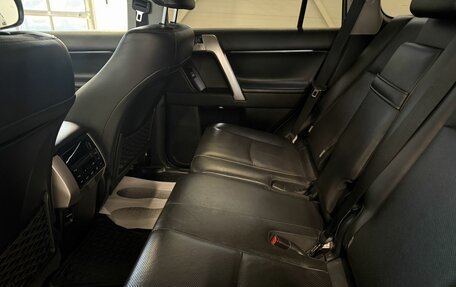 Toyota Land Cruiser Prado 150 рестайлинг 2, 2018 год, 4 500 000 рублей, 12 фотография