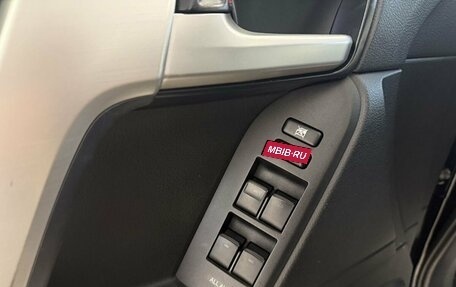 Toyota Land Cruiser Prado 150 рестайлинг 2, 2018 год, 4 500 000 рублей, 9 фотография