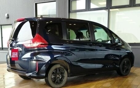 Honda Freed II, 2022 год, 1 665 911 рублей, 4 фотография