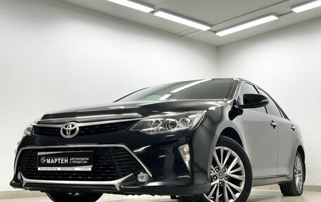 Toyota Camry, 2017 год, 2 565 000 рублей, 7 фотография