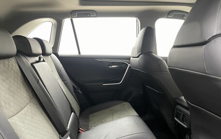 Toyota RAV4, 2025 год, 4 550 000 рублей, 13 фотография