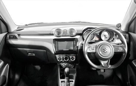 Suzuki Swift V, 2019 год, 1 150 000 рублей, 5 фотография