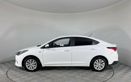 Hyundai Solaris II рестайлинг, 2022 год, 1 434 000 рублей, 8 фотография