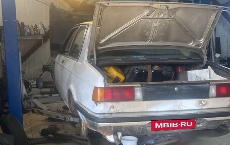 BMW 3 серия, 1981 год, 300 000 рублей, 4 фотография