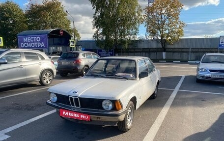 BMW 3 серия, 1981 год, 300 000 рублей, 2 фотография