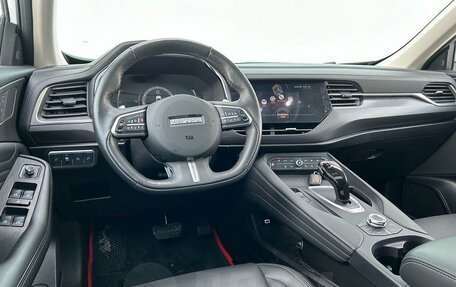 Haval F7x I, 2022 год, 2 400 000 рублей, 9 фотография