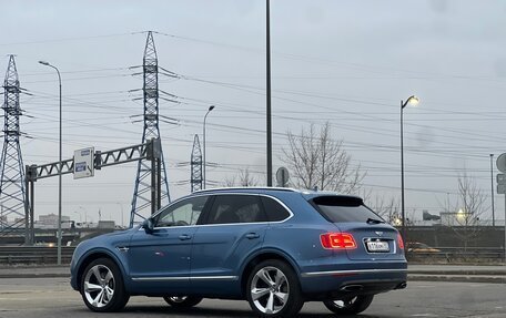 Bentley Bentayga I, 2017 год, 9 850 000 рублей, 9 фотография