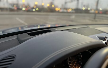 Bentley Bentayga I, 2017 год, 9 850 000 рублей, 15 фотография