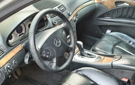 Mercedes-Benz E-Класс, 2004 год, 850 000 рублей, 16 фотография