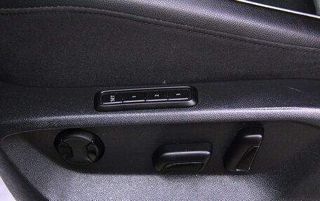 Volkswagen Tiguan II, 2019 год, 3 245 600 рублей, 25 фотография