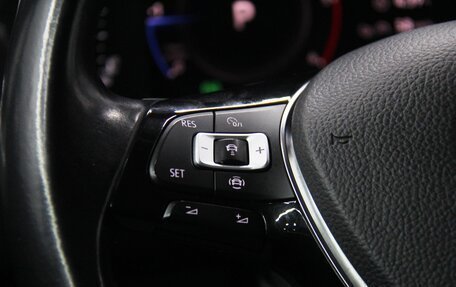 Volkswagen Tiguan II, 2019 год, 3 245 600 рублей, 28 фотография