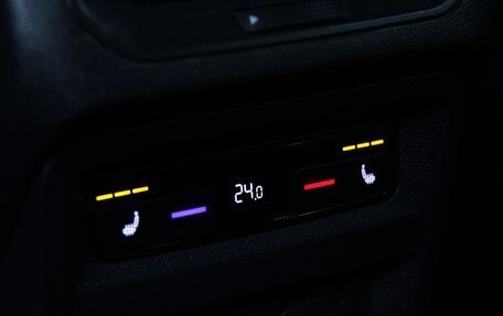 Volkswagen Tiguan II, 2019 год, 3 245 600 рублей, 33 фотография