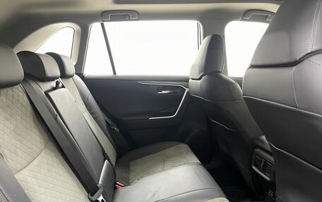 Toyota RAV4, 2025 год, 4 550 000 рублей, 13 фотография