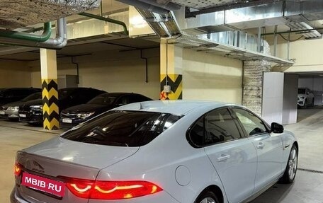 Jaguar XF II, 2019 год, 4 000 000 рублей, 5 фотография