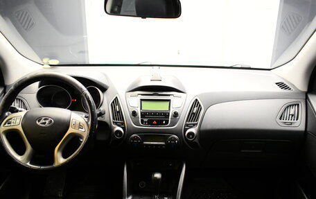 Hyundai ix35 I рестайлинг, 2012 год, 1 200 000 рублей, 11 фотография