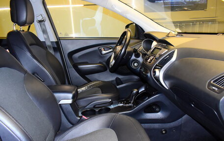 Hyundai ix35 I рестайлинг, 2012 год, 1 200 000 рублей, 9 фотография