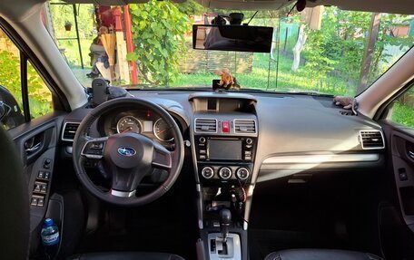 Subaru Forester, 2015 год, 1 780 000 рублей, 5 фотография