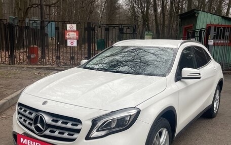 Mercedes-Benz GLA, 2017 год, 2 235 000 рублей, 2 фотография