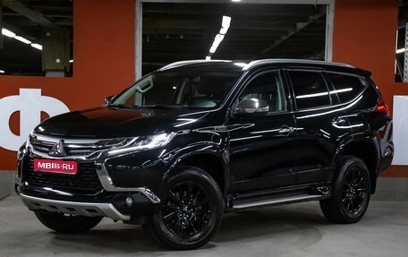 Mitsubishi Pajero Sport III рестайлинг, 2019 год, 3 849 000 рублей, 1 фотография