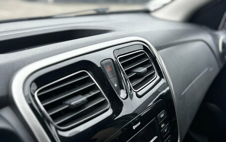 Renault Logan II, 2019 год, 1 202 000 рублей, 14 фотография