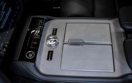 Lincoln Navigator, 2025 год, 19 947 172 рублей, 15 фотография