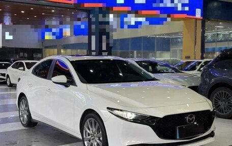 Mazda 3, 2022 год, 1 290 000 рублей, 3 фотография