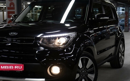 KIA Soul II рестайлинг, 2017 год, 1 449 000 рублей, 24 фотография