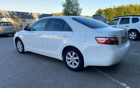 Toyota Camry, 2010 год, 1 390 000 рублей, 13 фотография