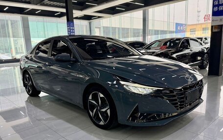 Hyundai Elantra, 2022 год, 1 700 000 рублей, 3 фотография