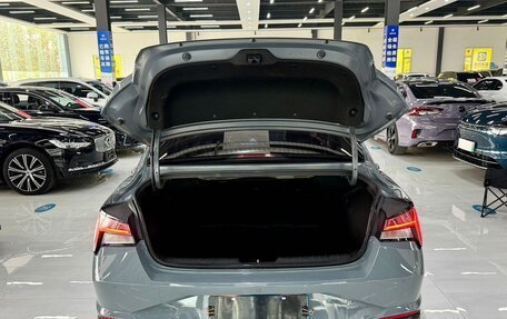 Hyundai Elantra, 2022 год, 1 700 000 рублей, 7 фотография