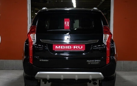 Mitsubishi Pajero Sport III рестайлинг, 2019 год, 3 849 000 рублей, 6 фотография