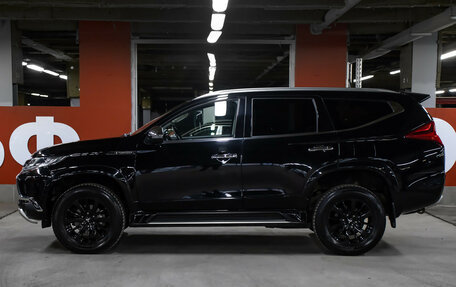 Mitsubishi Pajero Sport III рестайлинг, 2019 год, 3 849 000 рублей, 8 фотография