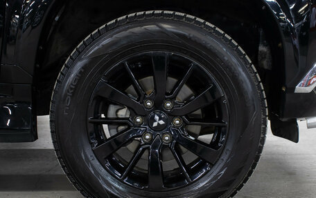 Mitsubishi Pajero Sport III рестайлинг, 2019 год, 3 849 000 рублей, 25 фотография