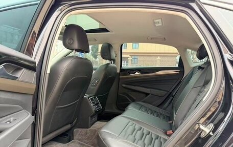 Volkswagen Passat B8 рестайлинг, 2021 год, 1 895 001 рублей, 10 фотография