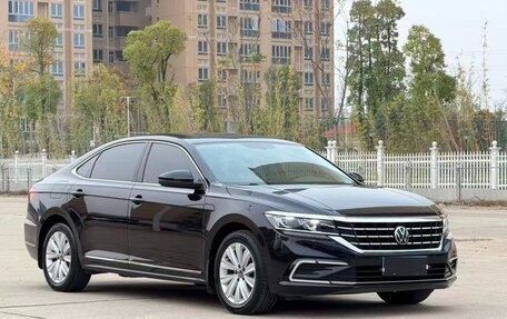 Volkswagen Passat B8 рестайлинг, 2021 год, 1 895 001 рублей, 3 фотография