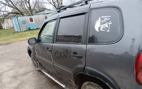 Chevrolet Niva I рестайлинг, 2004 год, 280 000 рублей, 13 фотография