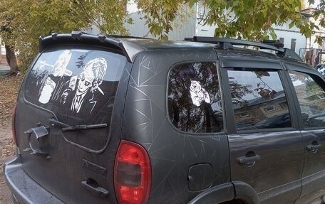 Chevrolet Niva I рестайлинг, 2004 год, 280 000 рублей, 3 фотография