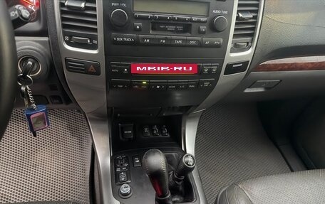 Toyota Land Cruiser Prado 120 рестайлинг, 2006 год, 1 950 000 рублей, 5 фотография