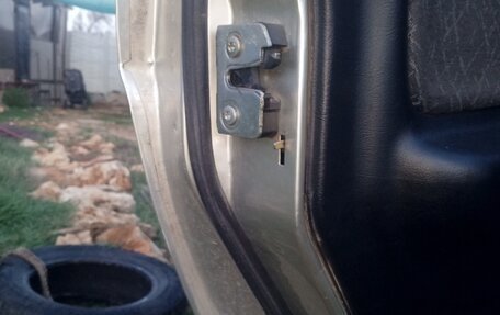 ГАЗ 31105 «Волга», 2006 год, 162 000 рублей, 7 фотография