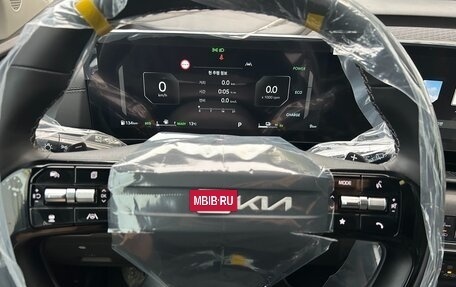 KIA Carnival, 2025 год, 6 900 000 рублей, 7 фотография