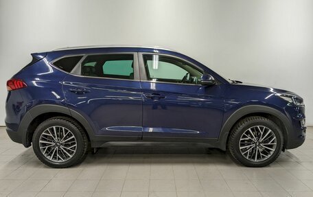 Hyundai Tucson III, 2019 год, 2 390 000 рублей, 4 фотография