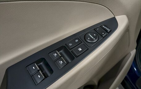 Hyundai Tucson III, 2019 год, 2 390 000 рублей, 12 фотография