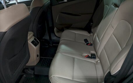 Hyundai Tucson III, 2019 год, 2 390 000 рублей, 18 фотография