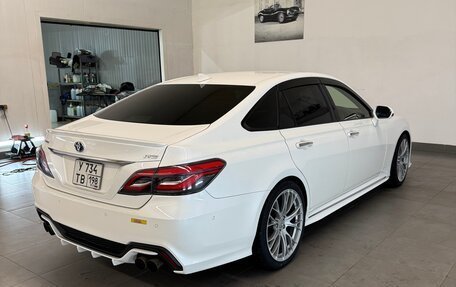 Toyota Crown, 2018 год, 4 500 000 рублей, 6 фотография