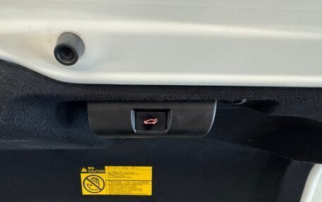 Toyota Crown, 2018 год, 4 500 000 рублей, 10 фотография